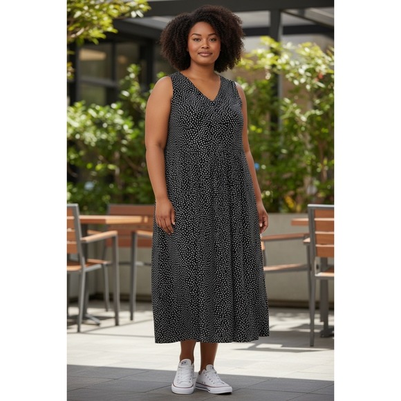 JJill Wearever Collection Sleeveless Maxi Dress XL Navy w/Beige Dot Cutout Back - Picture 5 of 8